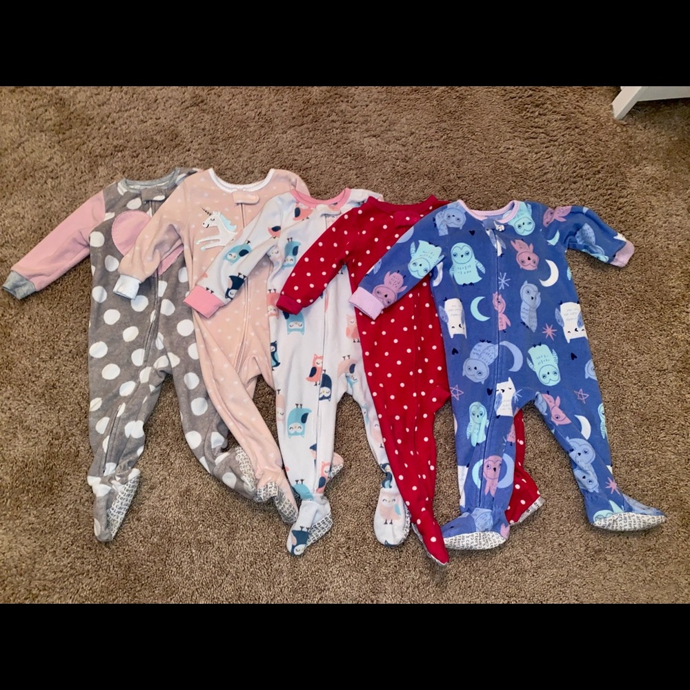 5 girls 12 month sleepers